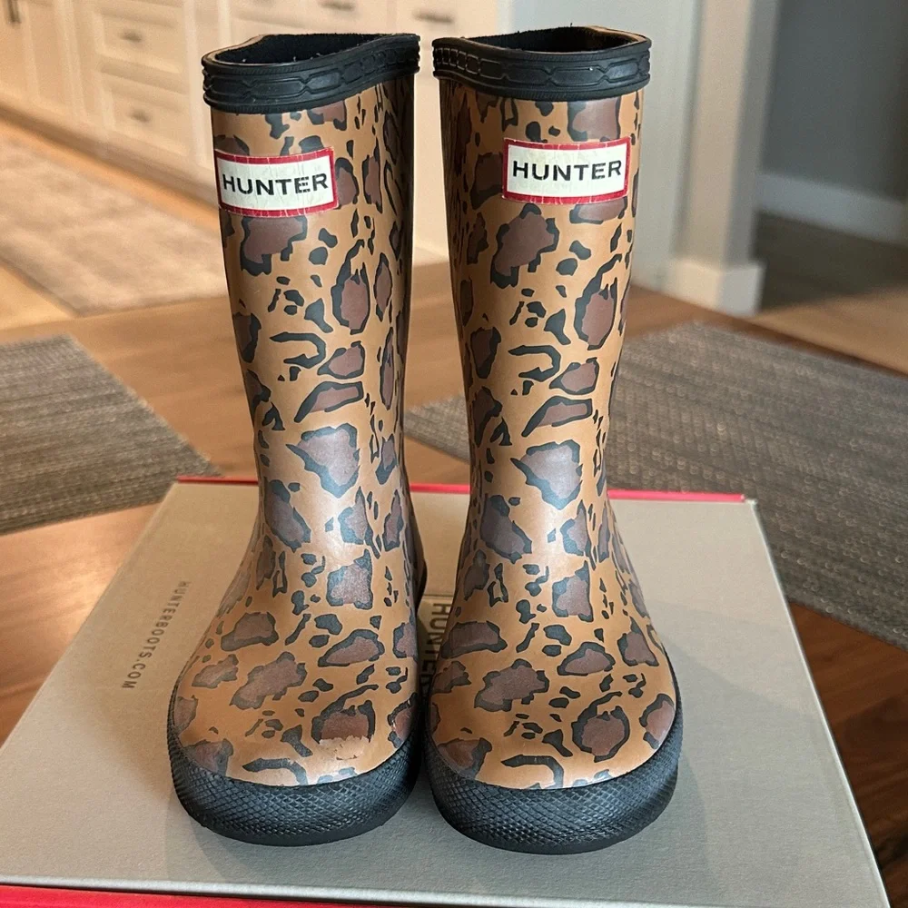 Hunter Tan and Black Leopard Pattern Boots